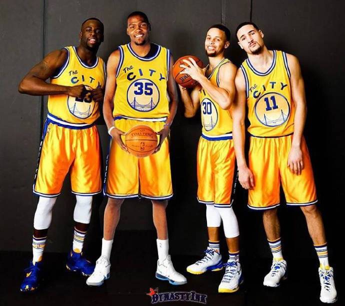 2K17能力值4人上90，勇士要上天？没那么简单