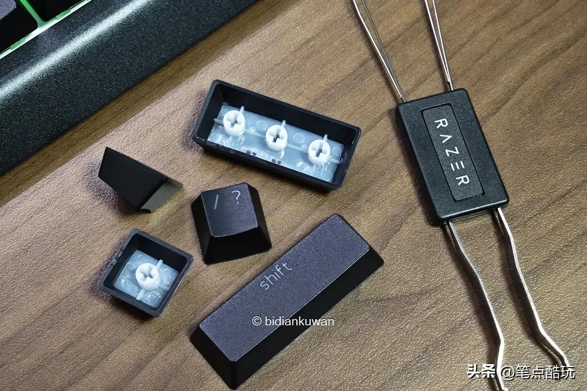 TOP结构+客制化+三模无线：雷蛇黑寡妇蜘蛛V4竞技极速版上手体验