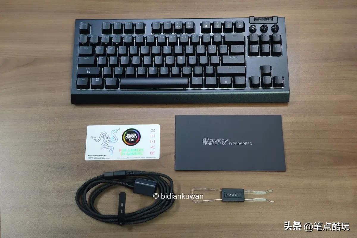 TOP结构+客制化+三模无线：雷蛇黑寡妇蜘蛛V4竞技极速版上手体验