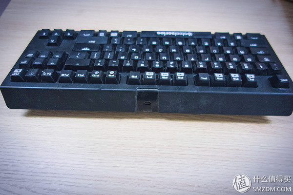 外设动物园 篇二：片手刃vs双手剑——RaZER 雷蛇 金丝魔蛛与黑寡妇 键盘