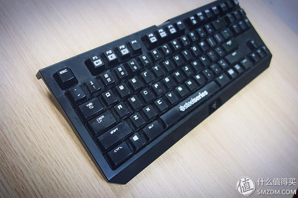外设动物园 篇二：片手刃vs双手剑——RaZER 雷蛇 金丝魔蛛与黑寡妇 键盘