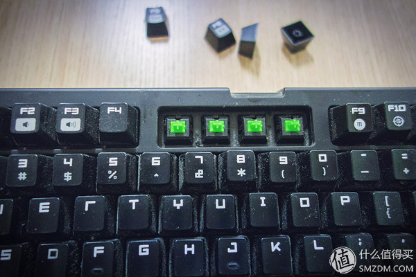 外设动物园 篇二：片手刃vs双手剑——RaZER 雷蛇 金丝魔蛛与黑寡妇 键盘