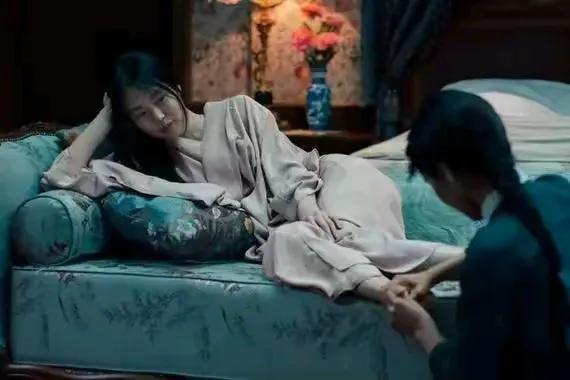 韩国大尺度“三级片”《下女》，看过的人应该都已经结婚了吧