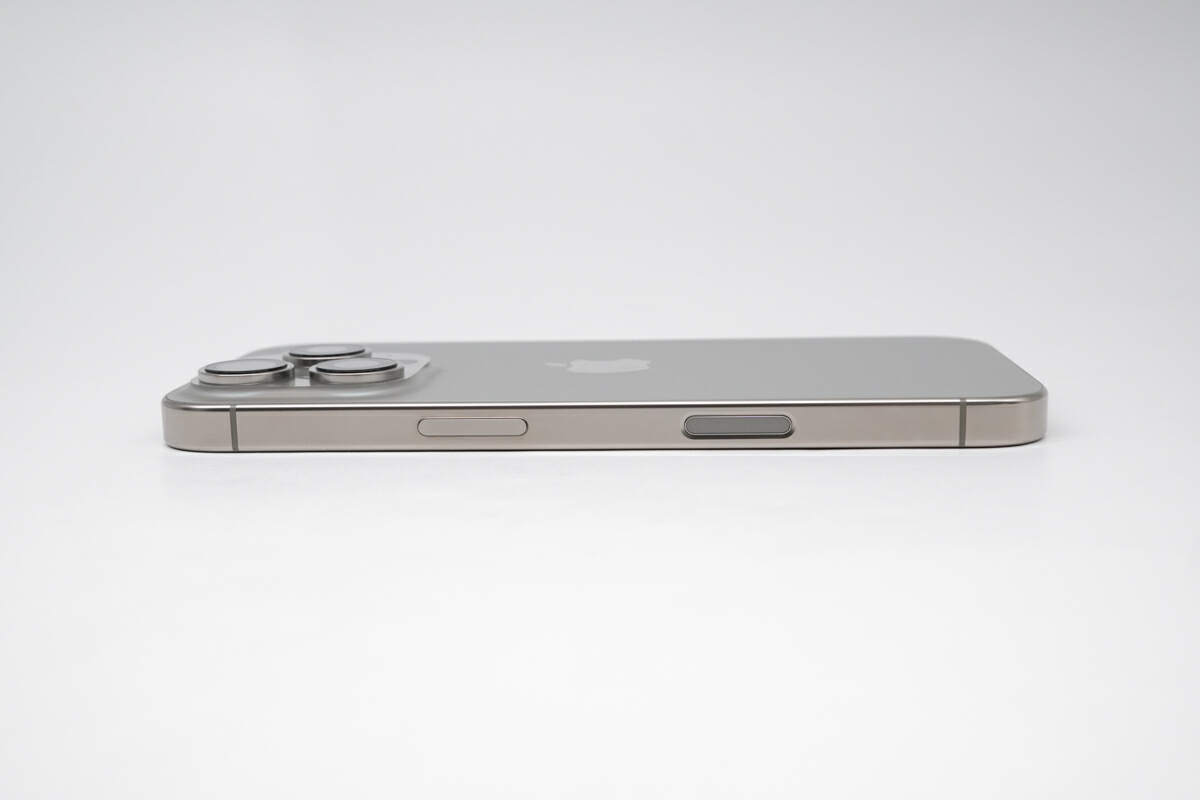 iPhone 16 Pro无线充电速度对比:25W与15W MagSafe仅快3分钟