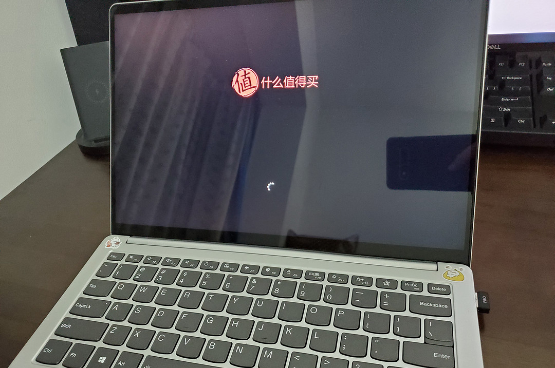 怎么更改开机画面LOGO？Win10如何更改开机LOGO画面？