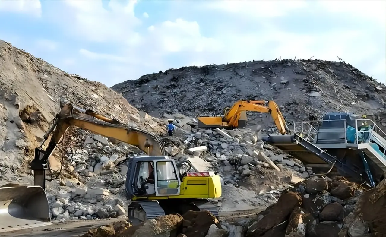 台湾变天信号出现！特朗普下紧急总统令，要举全国之力将大陆一军