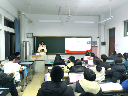 电气工程学院组织新媒体技能联合培训会