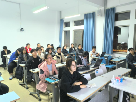 电气工程学院组织新媒体技能联合培训会