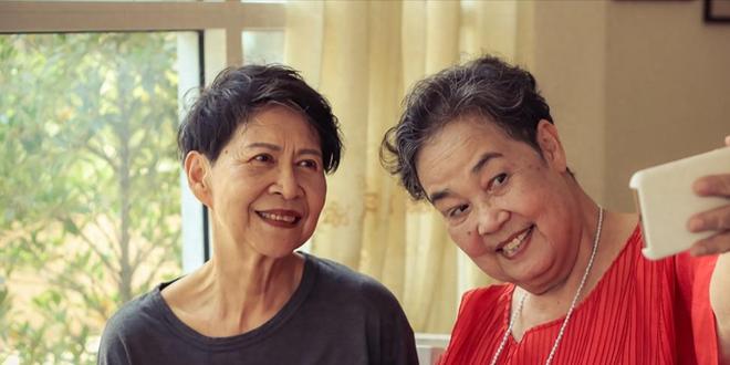 伺候公婆六年被小叔子一个耳光打醒，她把公婆送上车：不伺候了