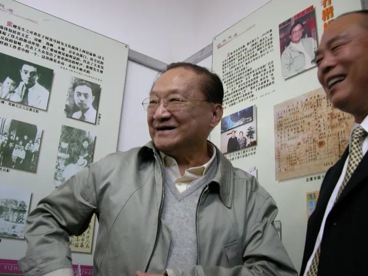 金庸百年不衰,与这三地大有干系