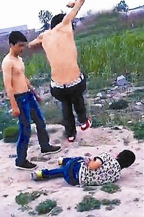 “三男子轮流殴打一少年”涉案嫌疑人全部落网