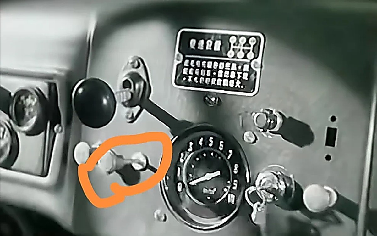 七八十年代经典老卡车回顾，估计没几个年轻司机会开