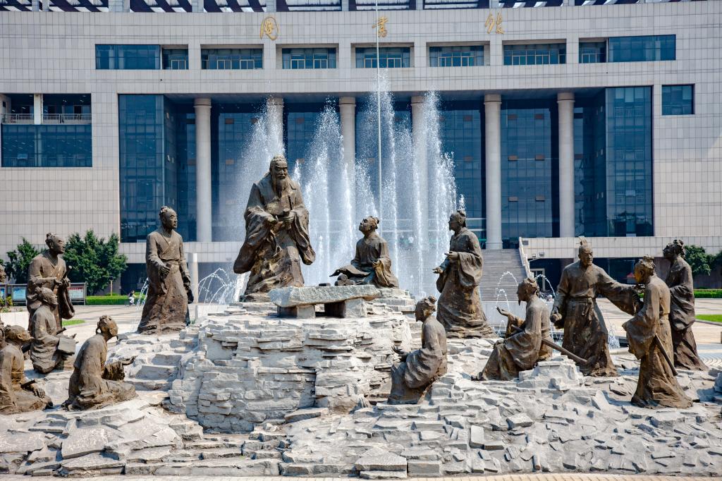 济宁学院：不要看不起我，打败80万考生才能考上！这是真的吗？