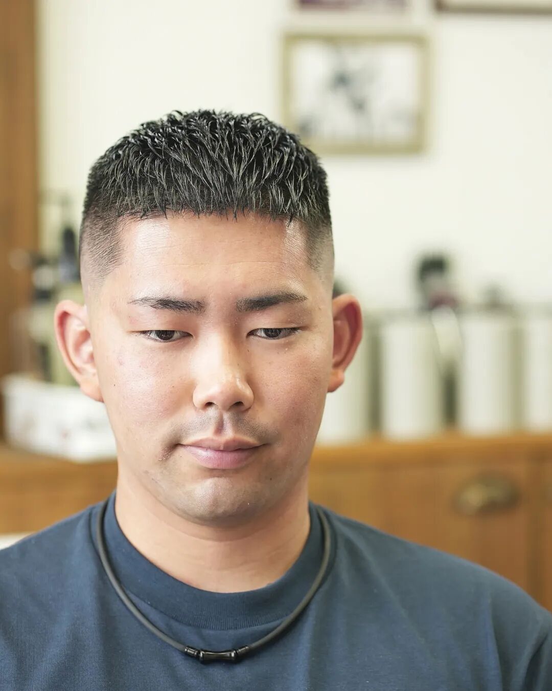 告别千篇一律!这些男士发型让你脱颖而出