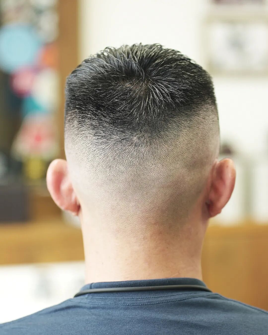 告别千篇一律!这些男士发型让你脱颖而出