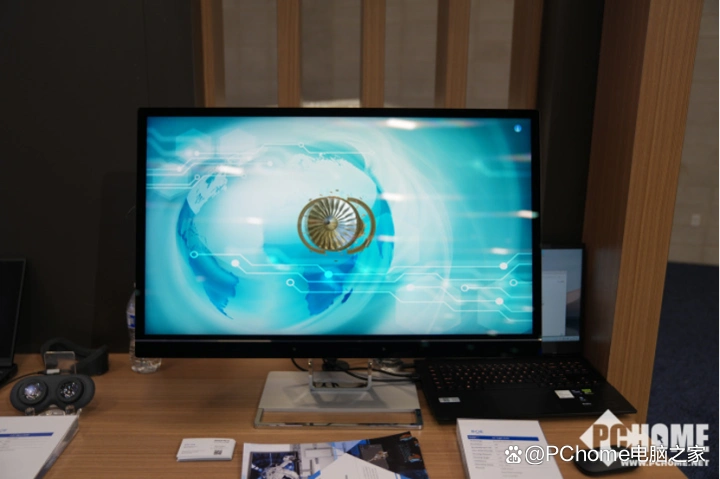 CES2024:京东方全球首发45英寸9K氧化物Mini LED车载贯穿屏