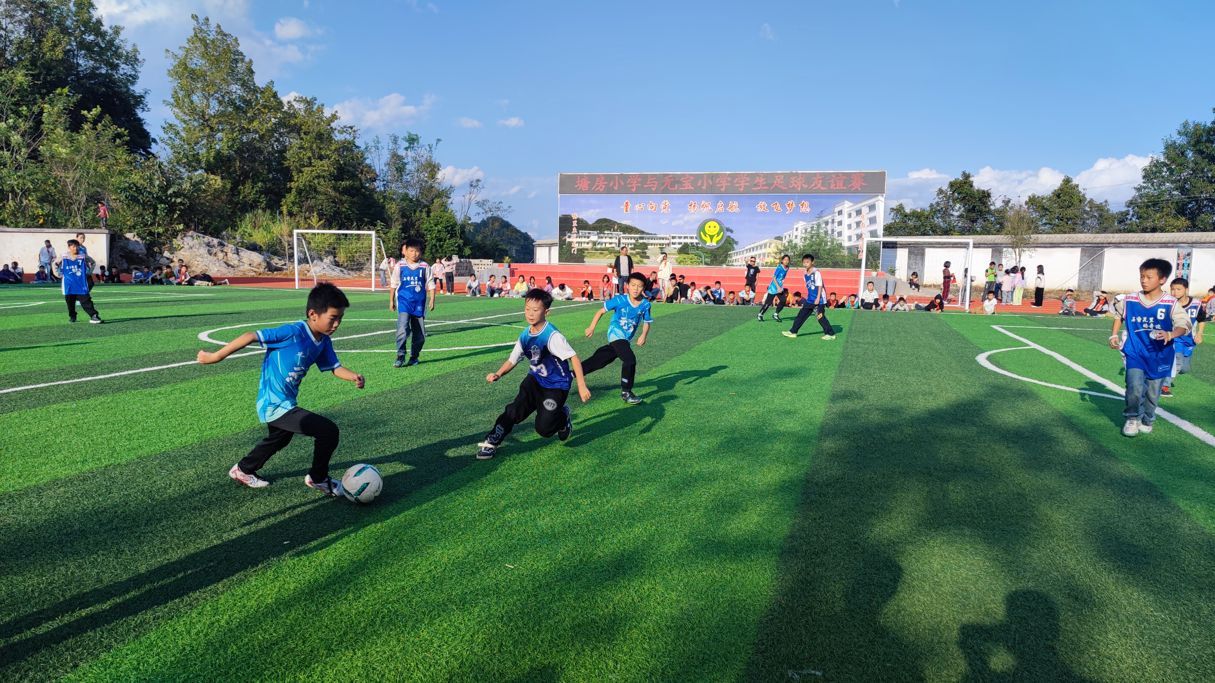 体育为村里娃推开梦想新窗