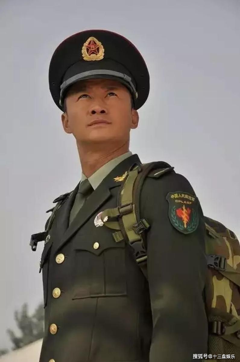 吴京的冷锋原型故事是真的?《战狼2》太难被超越,李焕英也不行