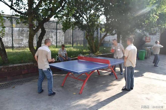 吴亦凡最终判决，其母亲欲翻案，13张看守所照片曝光，生活暴露！