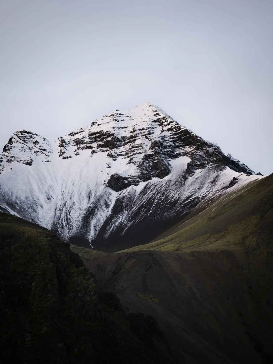 70-200mm F2.8 DG DN OS即将发售!风景入镜里,人在画中游