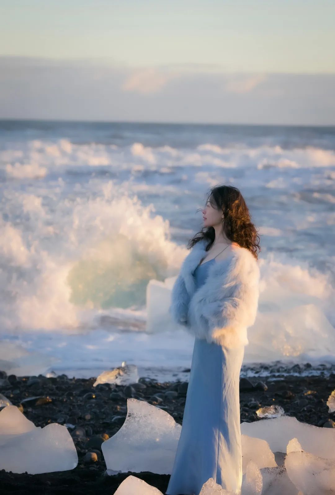 70-200mm F2.8 DG DN OS即将发售!风景入镜里,人在画中游