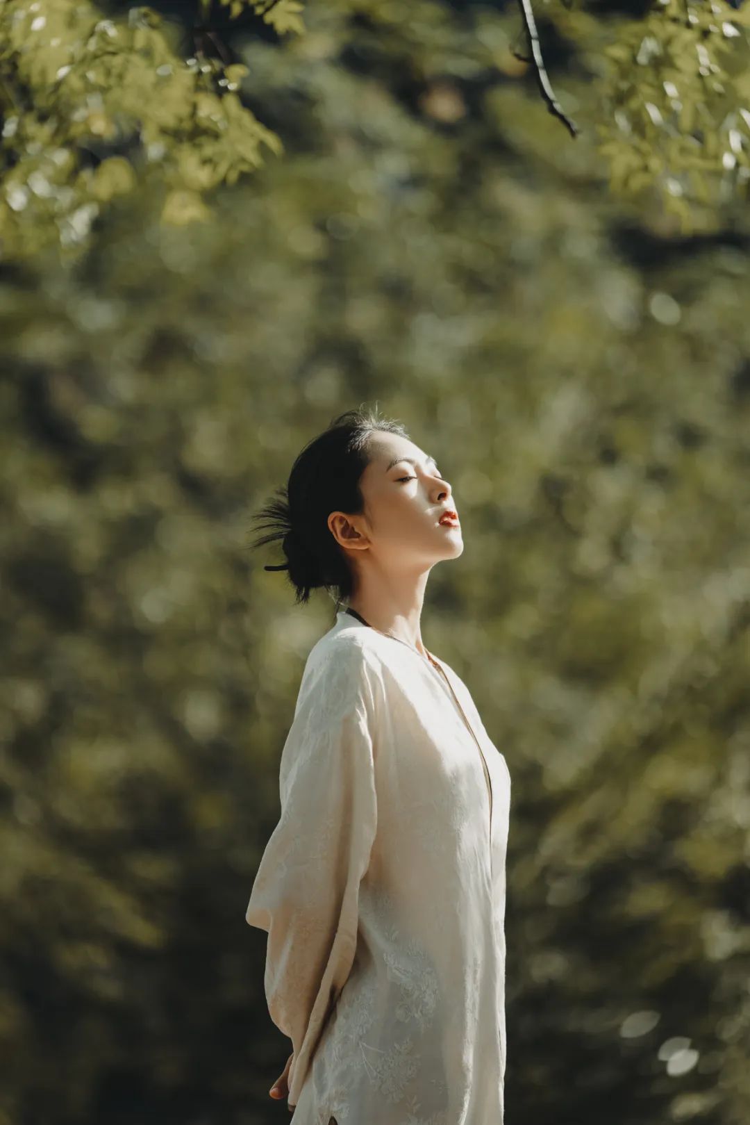 70-200mm F2.8 DG DN OS即将发售!风景入镜里,人在画中游