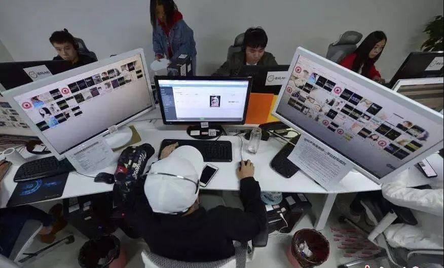 “鉴黄师”到底是怎样的职业？每天上班“看片”还有工资拿？