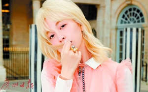 新年从头开始 新发型从刘海开始