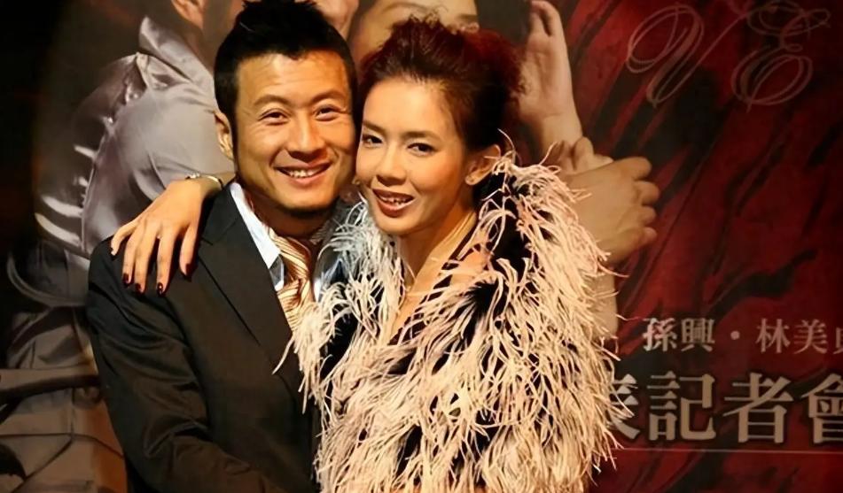 忍不下去了？复合四个月，林美贞又宣布离婚，前夫曾透露失败原因