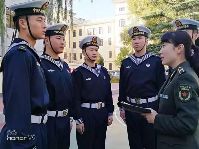 锻造新时代过硬军事记者队伍 为增强传播力提供人才支撑