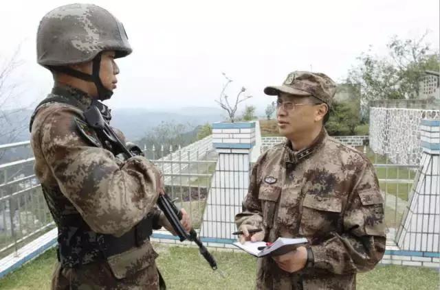 锻造新时代过硬军事记者队伍 为增强传播力提供人才支撑