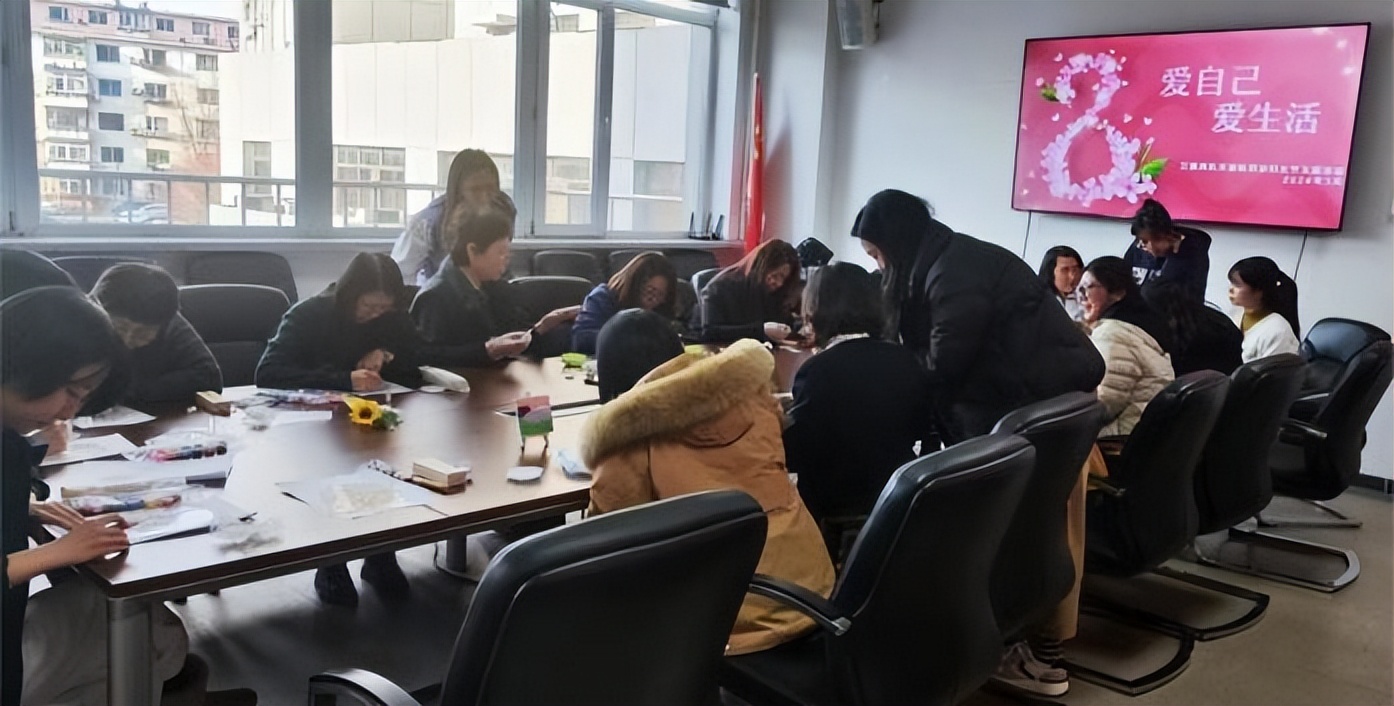 呵护女性健康 守护美丽绽放——皇姑区卫健系统开展“三八”国际劳动妇女节系列活动