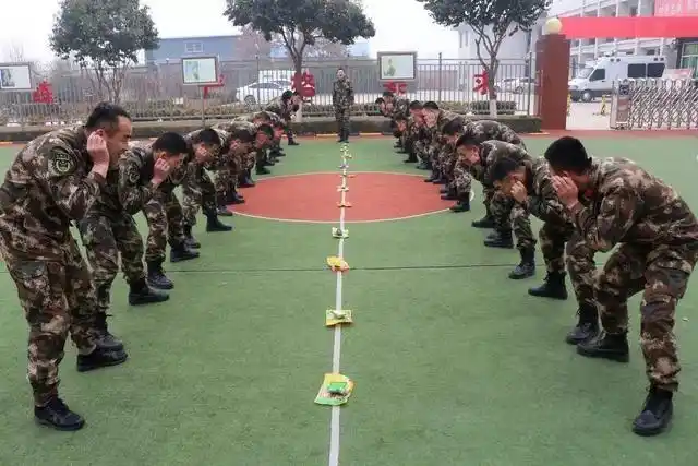 春节军营小游戏，你喜欢哪一款？