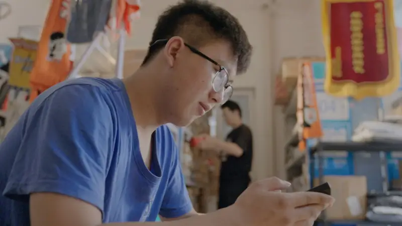 95后大学生毕业后开菜鸟驿站 如何度过创业艰难期？