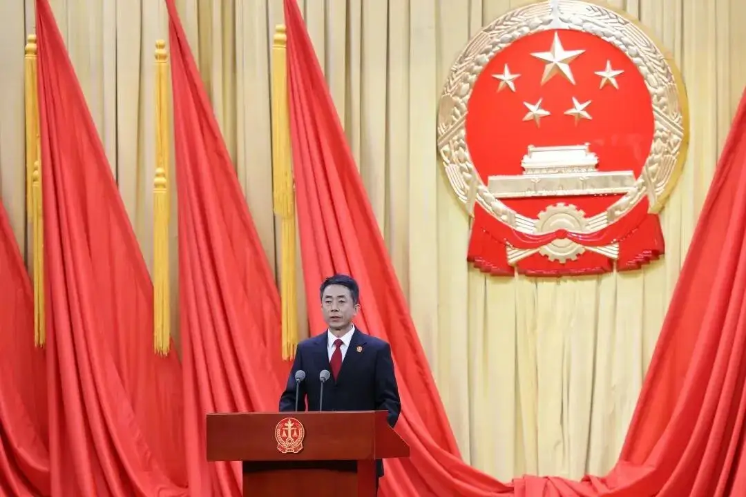 做法官,是我一生无悔的选择——丁宇翔先进事迹在十堰法院干警中引起热烈反响