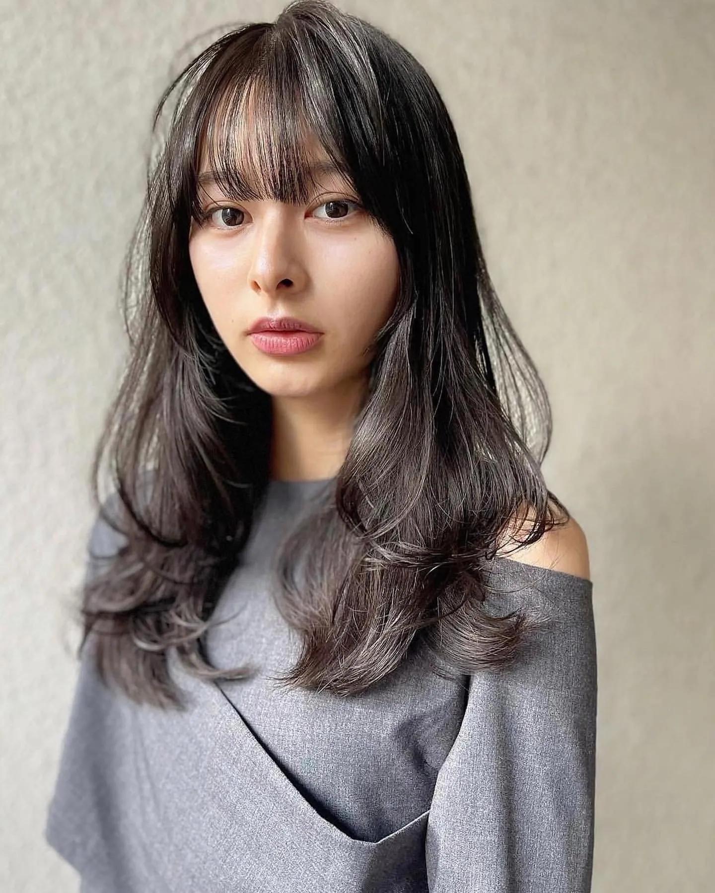 2022流行的4款烫发，每一款都好看到爆，准备烫发的女生收藏起来