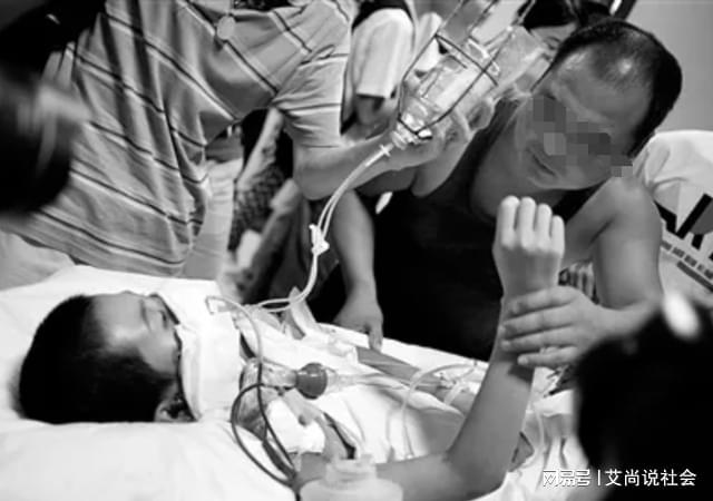 2012年山东13岁男孩被高压枪重伤，获赔112万，施暴者分别被判6年