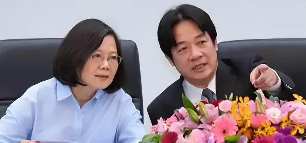 台湾年底政坛大变天，蔡英文对赖清德下手逼宫，台海局势全线骤变