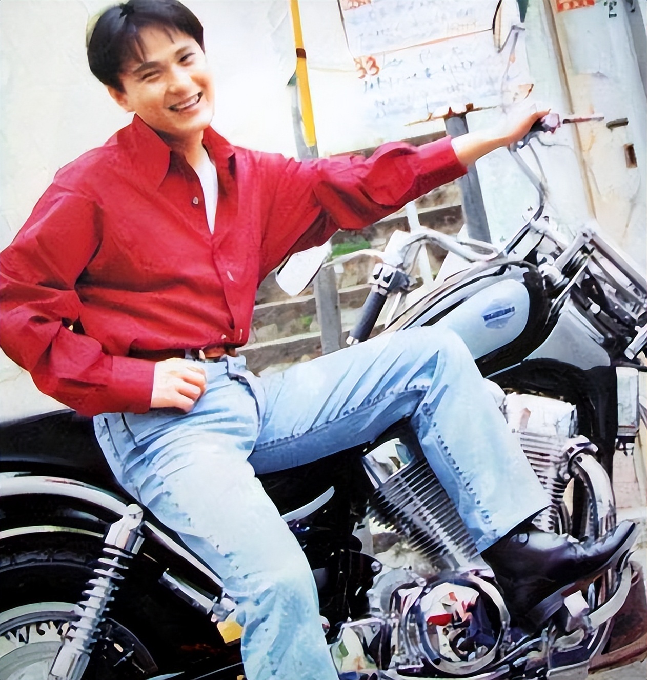 捐款30年，58岁不婚不育，张信哲落到如今这个“待遇”并不意外