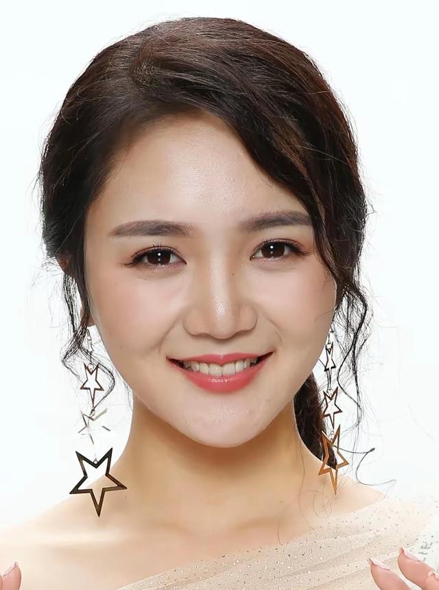 河南籍11位美女主持人，你最喜欢哪位