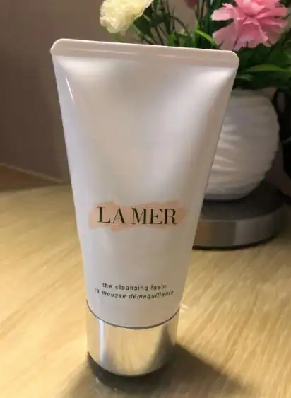 氨基酸洗面奶哪个最好？国产洗面奶十大品牌揭晓，护肤达人推荐