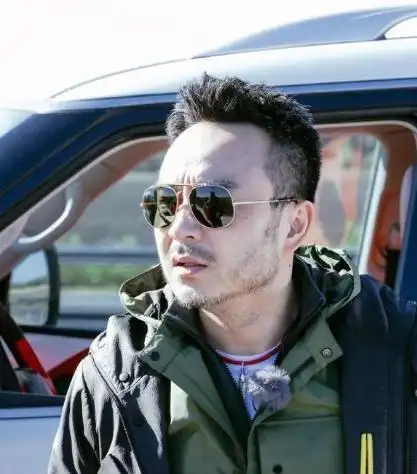 湘超开幕汪涵破圈，杨乐乐与娱乐圈静默