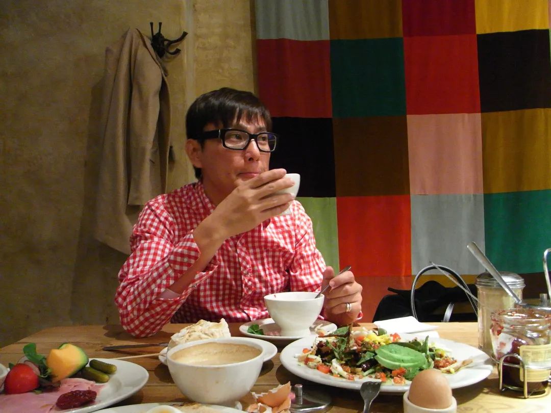 “情歌王子”张信哲，出道36年，0绯闻：看了他的日常生活，才知道他的低调并不简单