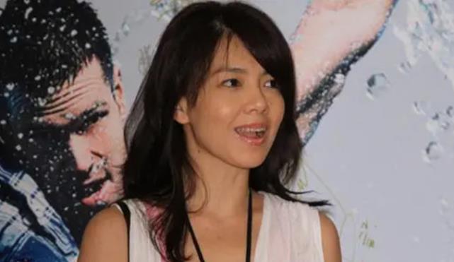 96年,孙兴爱上了林美贞,分手了怀有身孕的发妻,又迷上了骆莉娜