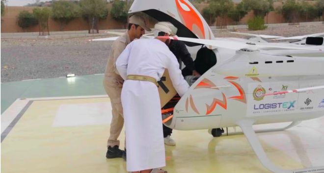 中东首飞 | 天空之桥跨越瀚海山巅——飞鹏大型无人机在中东实现首次物流运输飞行