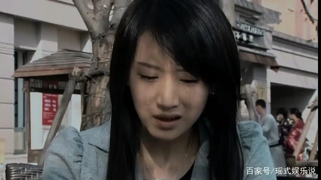 30岁再看《蜗居》，我理解了6万元出卖身体的海藻，那她错了吗