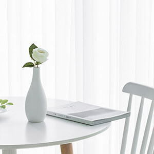 我不小心加了一个叫明星的QQ。然后他说有人泄露了他的QQ，让我配合调查，他有我的信息和IP地址