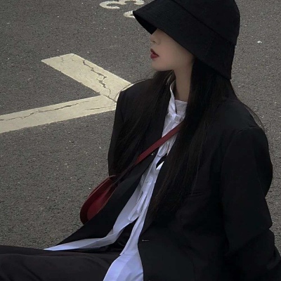 女生头像｜历遍人间山河，忽觉盛世安康一切值得。第207期