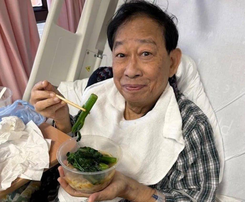 突发!香港知名演员受病魔折磨身体抱恙,因儿子啃老不敢退休