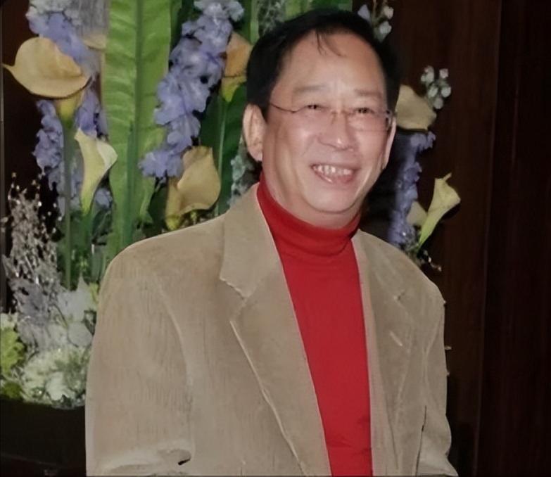 突发!香港知名演员受病魔折磨身体抱恙,因儿子啃老不敢退休